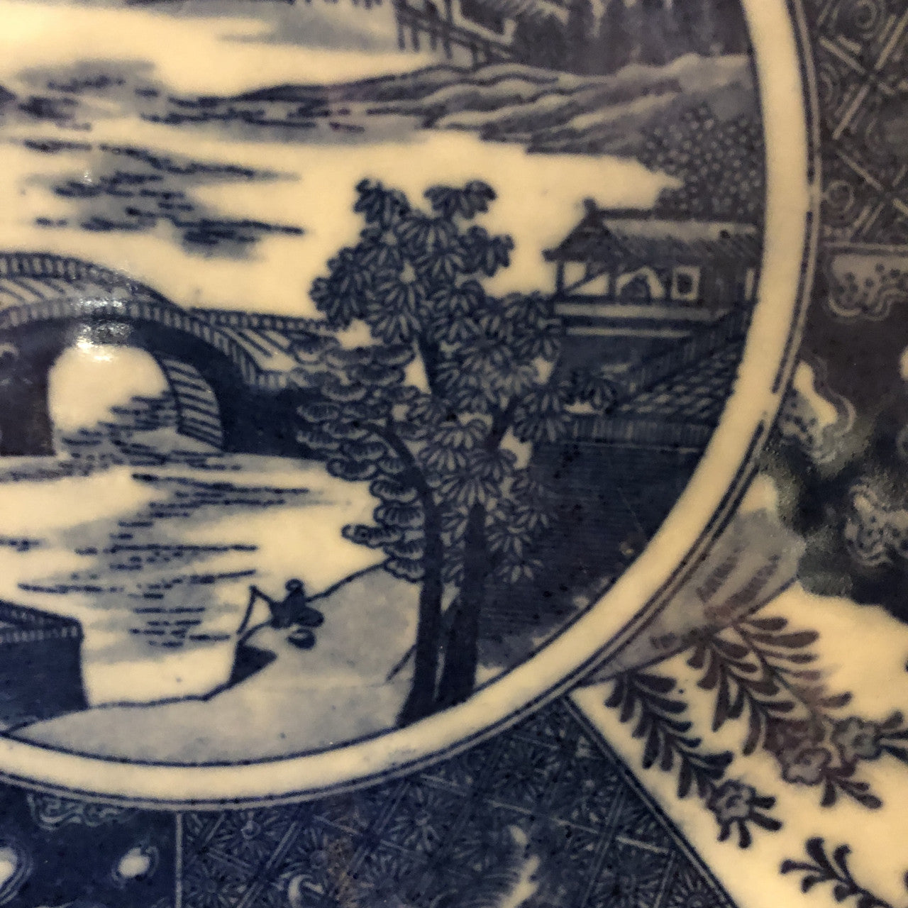 Japanese Igezara Blue and White Charger, Meiji Period