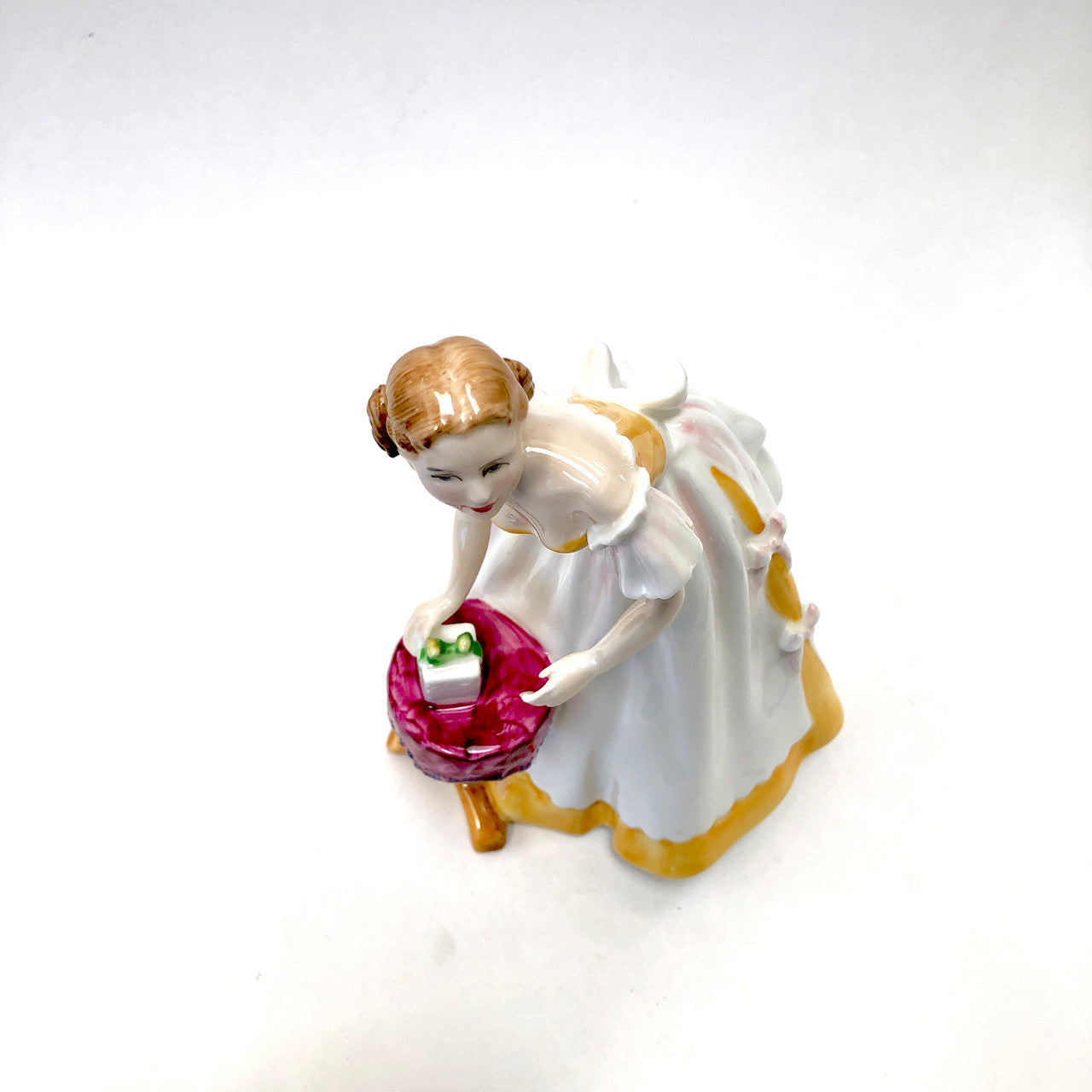 Royal Doulton, Happy Birthday, HN3095, HN 3095, Figurine, Vintage, England, Pauline Parsons, Lady, Yellow, Handpainted, Hand Painted