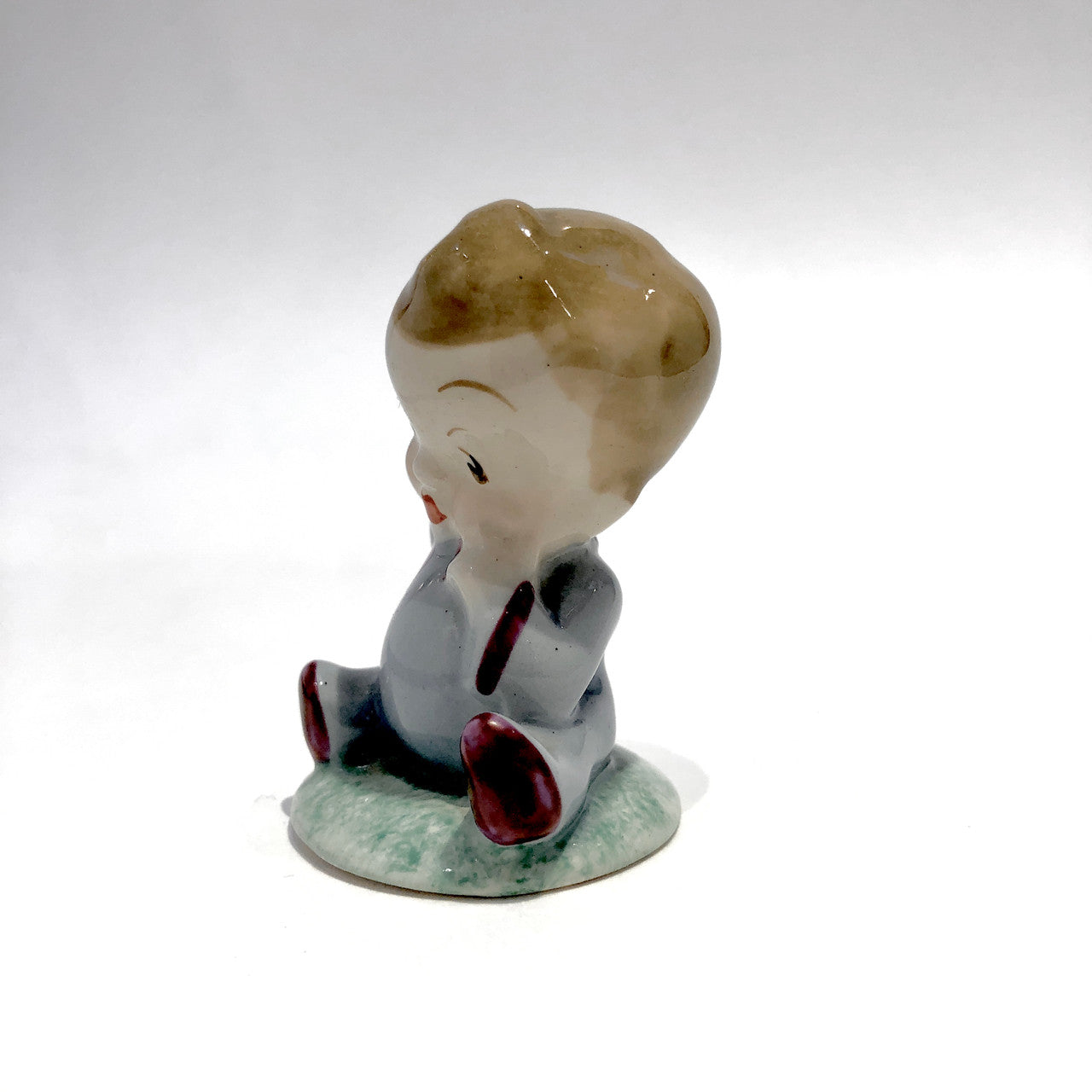 Wade, Blynken Figurine, Seated, Vintage, No Flowers, Larger