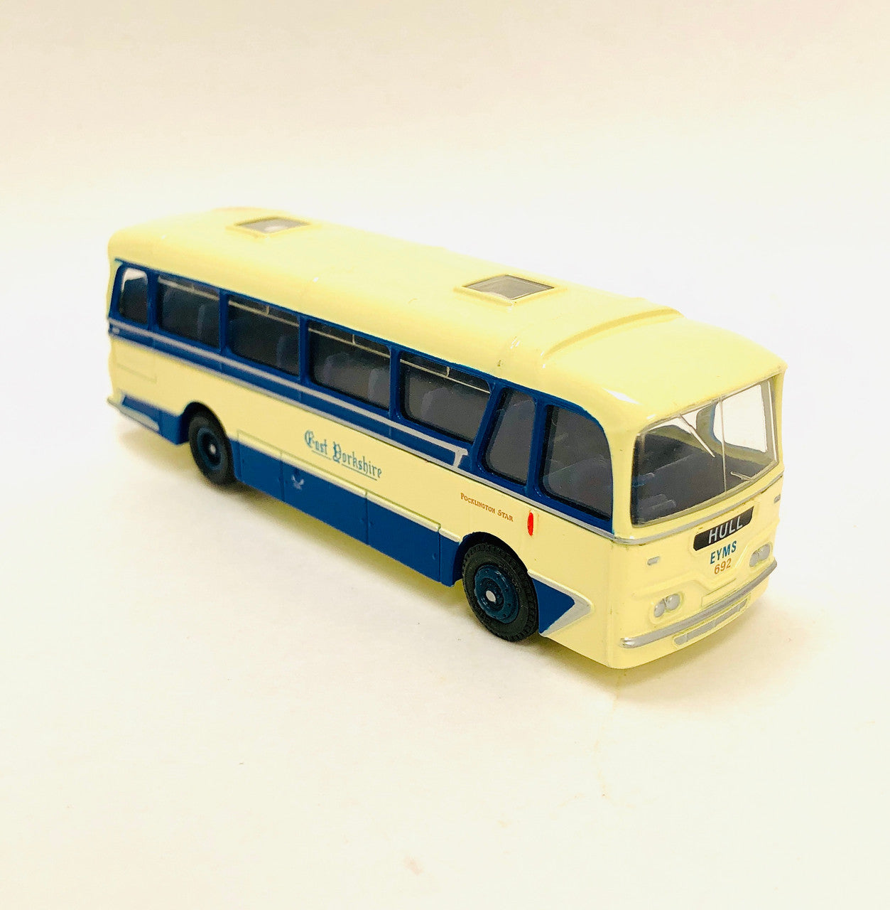 Gilbow, Exclusive First Editions, British Bus, Pocklington Star, East Yorkshire, Cavalier Coach, 12102, Cream, Blue