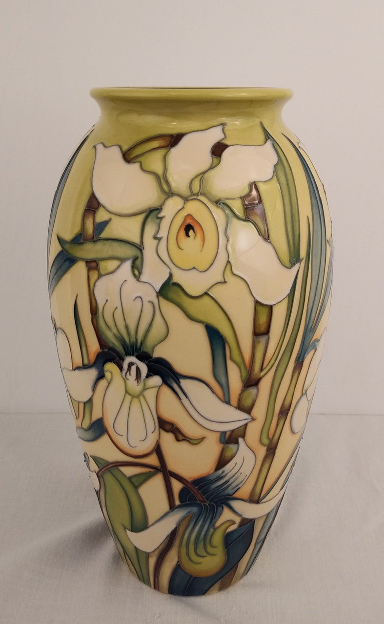 Moorcroft Pottery vase - Trentham Prize 393-10, Limited Edition #25-100