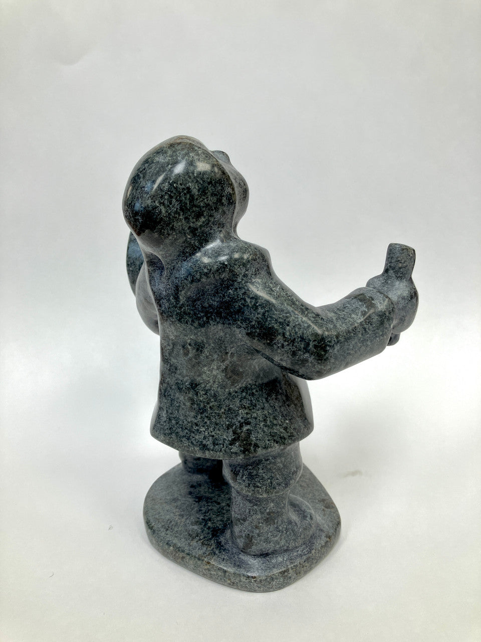 Soapstone Sculpture, Inuit, Drum Singer, Pitsulak Pinguatuk, Kangiqsujuaq, Nunavik, Hand Carved