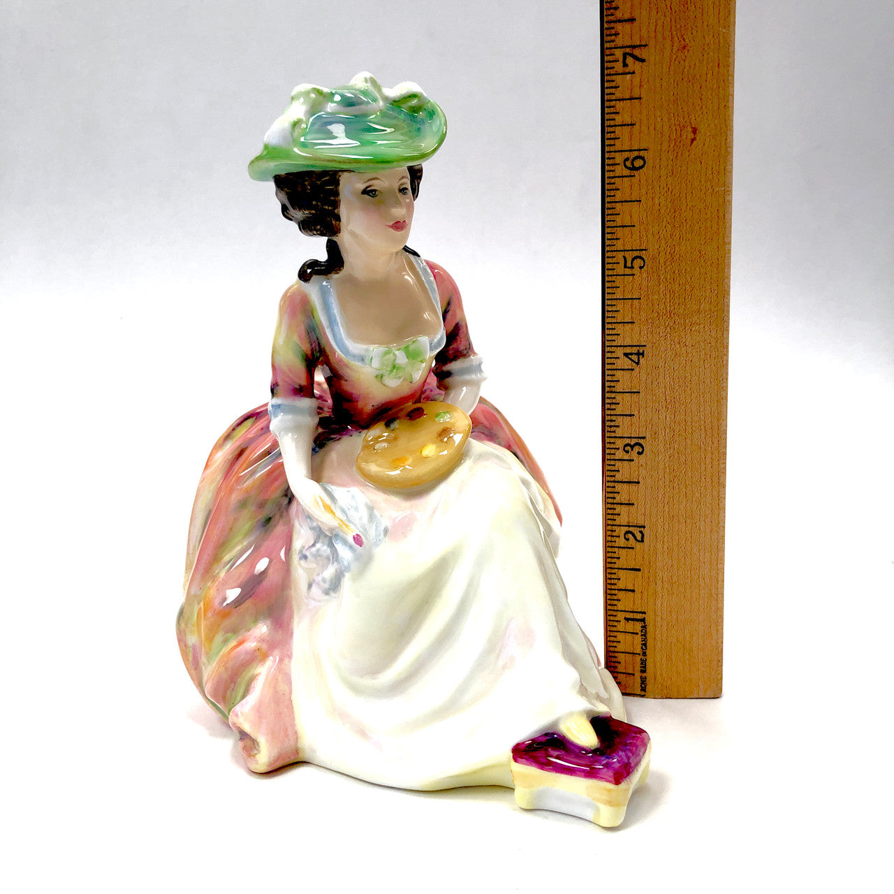 Royal Doulton, Kathleen, HN2933, Figurine, Vintage, England, Peach, White, Green, Hat, Painting, Palette, Brush, Lady