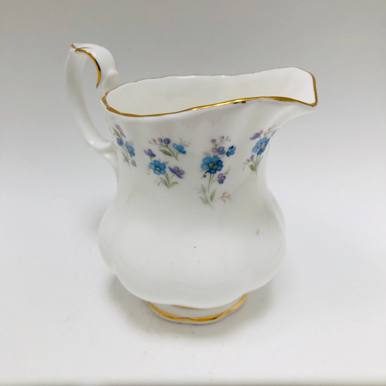 Royal Albert, Memory Lane, Cream, Creamer, Vintage, England, Bone